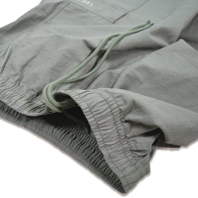 GRDSCREW RIPSTOP POCKET SHORTS(灰綠)3