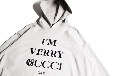 I'M VERRY GUXXI HOODIE(沙灰)2
