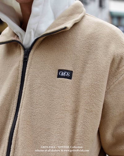 LABEL FLEECE JACKET(卡其)11