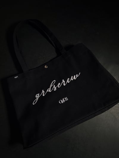 EMBROIDERY TOTE BAG(凡單筆消費滿額即可免費獲得)1
