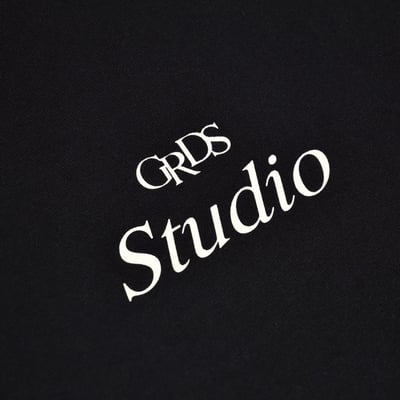 Barbed Frame L/S Tee(黑)5