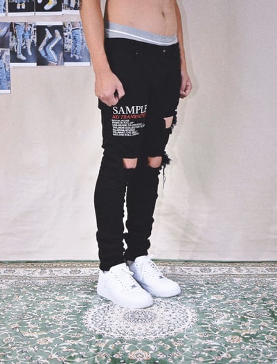 SAMPLE / NO TRANSACTION 沒有交易樣板破壞牛仔褲10