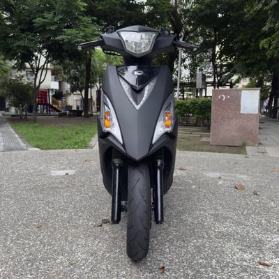 2018 光陽 VJR 125 雙碟版2