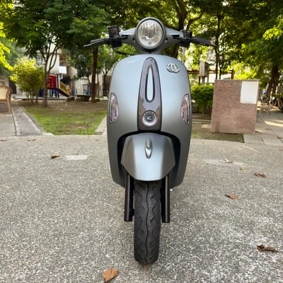 2021 光陽 MANY 110 水鑽版2
