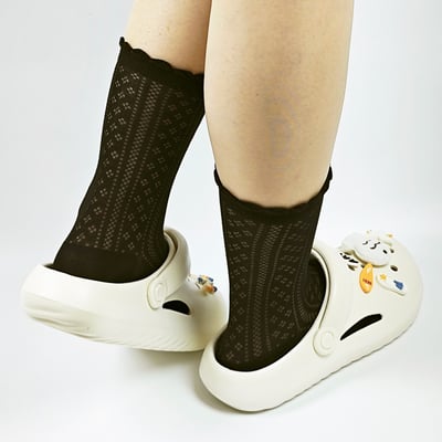 【買1送1】AKIBO泡芙洞洞鞋-牛奶白(女款、雲朵感、輕量、兩穿、防水) / 內附AKIBO品牌鞋扣1個。現在買再送鞋扣組(不挑款)14