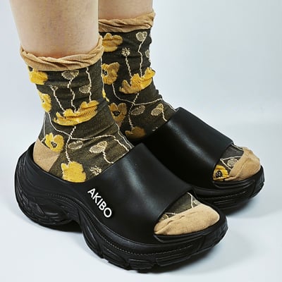 【買1送1】AKIBO韓系動感厚底涼鞋-經典黑(女款、5公分厚底增高、輕量、防水) / 內附AKIBO品牌鞋扣1個。現在買再送鞋扣組(不挑款)12