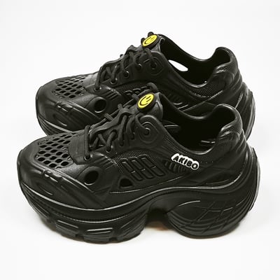 【買1送1】AKIBO輕量透氣老爹鞋-經典黑(女款、6公分厚底增高、一體成型、輕量、耐走、防水) / 內附AKIBO品牌鞋扣1個。現在買再送鞋扣組(不挑款)4