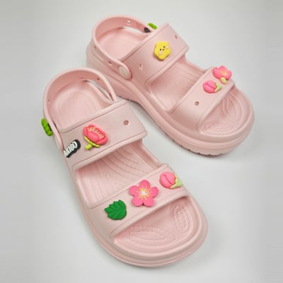 【買1送1】AKIBO千層洞洞鞋-櫻花粉(女款、耐走、兩穿、防水) / 內附AKIBO品牌鞋扣1個。現在買再送鞋扣組(不挑款)9