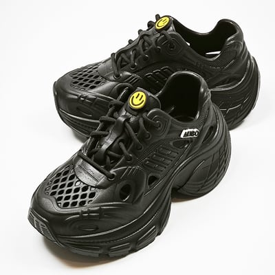 【買1送1】AKIBO輕量透氣老爹鞋-經典黑(女款、6公分厚底增高、一體成型、輕量、耐走、防水) / 內附AKIBO品牌鞋扣1個。現在買再送鞋扣組(不挑款)1