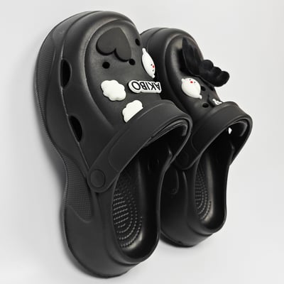 【買1送1】AKIBO波浪厚底洞洞鞋-經典黑(女款、6公分厚底增高、輕量、兩穿、防水)  / 內附AKIBO品牌鞋扣1個。現在買再送鞋扣組(不挑款)4