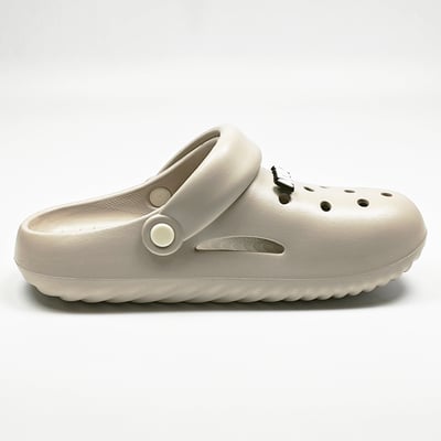 【買1送1】AKIBO泡芙洞洞鞋-質感灰(女款、雲朵感、輕量、兩穿、防水) / 內附AKIBO品牌鞋扣1個。現在買再送鞋扣組(不挑款)18