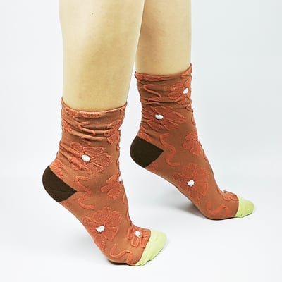 AKIBO秋日森語花影中筒襪(三件組)-女款