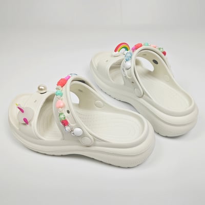 【買1送1】AKIBO千層洞洞鞋-牛奶白(女款、耐走、兩穿、防水) / 內附AKIBO品牌鞋扣1個。現在買再送鞋扣組(不挑款)10