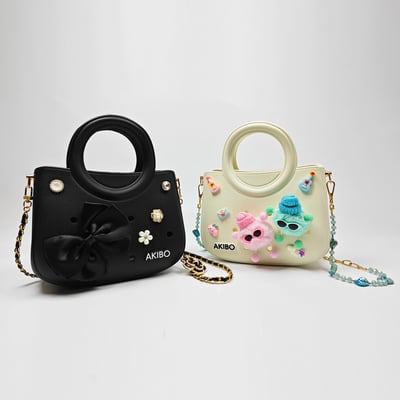 【買1送1】AKIBO滿月包-經典黑/皮革花漾背帶(肩背手提洞洞包。中性款、輕量、防水) / 內附AKIBO品牌鞋扣1個。現在買再送鞋扣組(不挑款)11