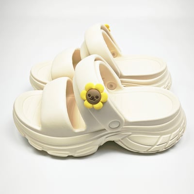 【買1送1】AKIBO澎澎雙帶厚底涼鞋-牛奶白(女款、5公分厚底增高、雲朵感、輕量、兩穿、防水) / 內附AKIBO品牌鞋扣1個。現在買再送鞋扣組(不挑款)6