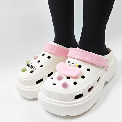 【買1送1】AKIBO點點厚底洞洞鞋-牛奶白(女款、5公分厚底增高、寬楦、雲朵感、輕量、兩穿、防水) / 內附AKIBO品牌鞋扣1個。現在買再送鞋扣組(不挑款)11