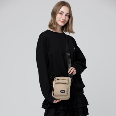 KANGOL袋鼠側背尼龍相機包-卡其(男女共款)2