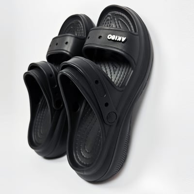 【買1送1】AKIBO千層洞洞鞋-經典黑(女款、耐走、兩穿、防水) / 內附AKIBO品牌鞋扣1個。現在買再送鞋扣組(不挑款)8