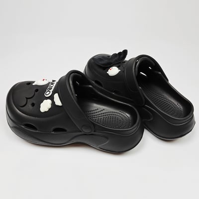 【買1送1】AKIBO波浪厚底洞洞鞋-經典黑(女款、6公分厚底增高、輕量、兩穿、防水)  / 內附AKIBO品牌鞋扣1個。現在買再送鞋扣組(不挑款)5