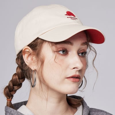 SCANDINAVIAN FOREST北歐小刺蝟水洗刺繡復古經典老帽-奶油白