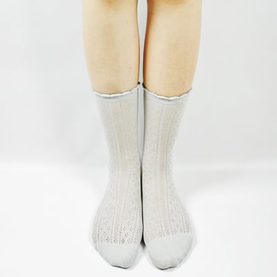 AKIBO日系優雅鏤空中筒襪(三件組)-女款15