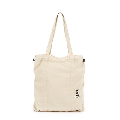 Angelia&Pets輕防撥水側肩包-淺卡其6