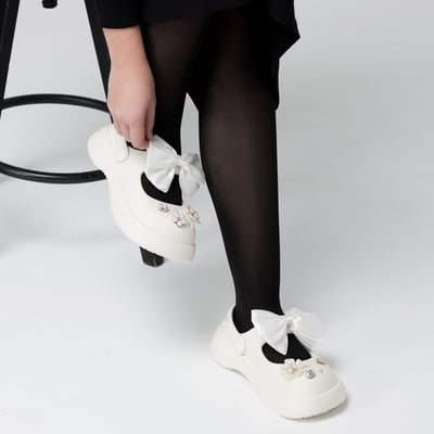 【買1送1】AKIBO瑪莉珍洞洞鞋-牛奶白(女款、4.5公分厚底增高、雲朵感、輕量、兩穿、防水)  / 內附AKIBO品牌鞋扣1個。現在買再送鞋扣組(不挑款)11