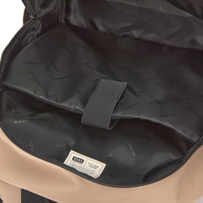 KANGOL袋鼠多功能後背包-卡其(男女共款)20