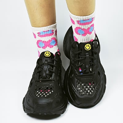 【買1送1】AKIBO輕量透氣老爹鞋-經典黑(女款、6公分厚底增高、一體成型、輕量、耐走、防水) / 內附AKIBO品牌鞋扣1個。現在買再送鞋扣組(不挑款)6