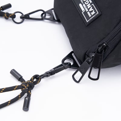 KANGOL水洗尼龍小側包-黑5