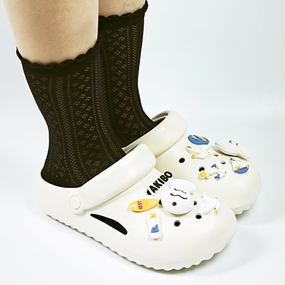 【買1送1】AKIBO泡芙洞洞鞋-牛奶白(女款、雲朵感、輕量、兩穿、防水) / 內附AKIBO品牌鞋扣1個。現在買再送鞋扣組(不挑款)11