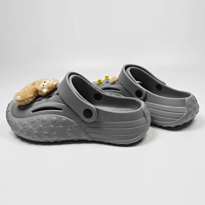 【買1送1】AKIBO戶外機能洞洞鞋-質感灰(中性款、寬楦、雲朵感、輕量、兩穿、防水) / 內附AKIBO品牌鞋扣1個。現在買再送鞋扣組(不挑款)6