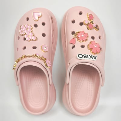 【買1送1】AKIBO厚底洞洞鞋-櫻花粉(女款、6公分厚底增高、寬楦、輕量、兩穿、防水) / 內附AKIBO品牌鞋扣1個。現在買再送鞋扣組(不挑款)2