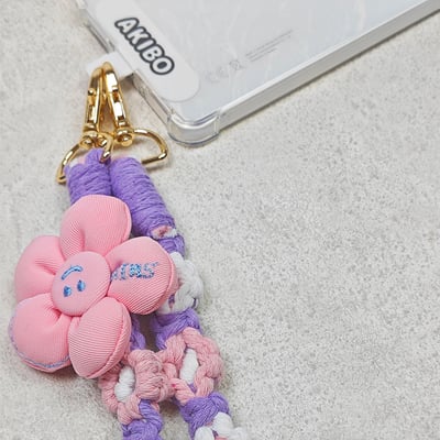 AKIBO手工編織花朵包包手機掛繩-丁香紫(女款、編織) / 內附AKIBO品牌手機掛片1個6