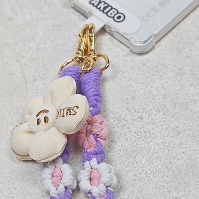 AKIBO手工編織花朵包包手機掛繩-薰衣紫(女款、編織) / 內附AKIBO品牌手機掛片1個6