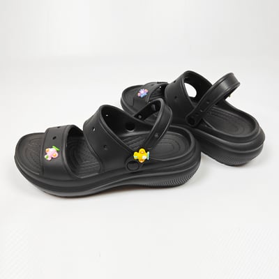 【買1送1】AKIBO千層洞洞鞋-經典黑(女款、耐走、兩穿、防水) / 內附AKIBO品牌鞋扣1個。現在買再送鞋扣組(不挑款)6