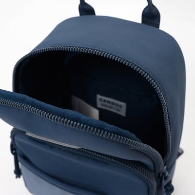 KANGOL袋鼠吊飾尼龍後背包-藍8