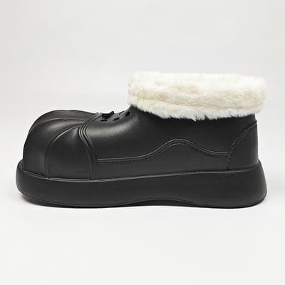 【買1送1】AKIBO毛毛洞洞短靴-經典黑(女款、4公分厚底增高、雲朵感、輕量、保暖) / 內附AKIBO品牌鞋扣2個。現在買再送鞋扣組(不挑款)19