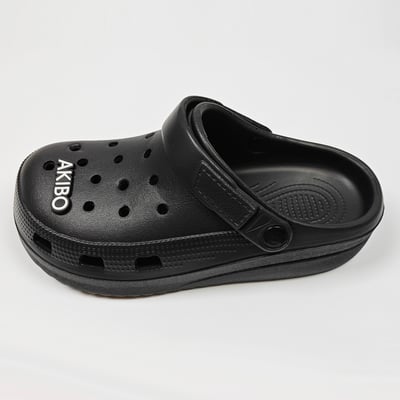 【買1送1】AKIBO餅乾洞洞鞋-經典黑(中性款、寬楦、輕量、耐走、兩穿、防水) / 內附AKIBO品牌鞋扣1個。現在買再送鞋扣組(不挑款)14