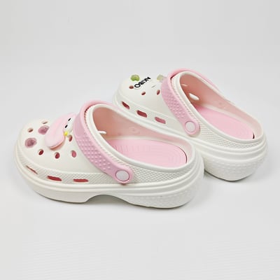 【買1送1】AKIBO點點厚底洞洞鞋-牛奶白(女款、5公分厚底增高、寬楦、雲朵感、輕量、兩穿、防水) / 內附AKIBO品牌鞋扣1個。現在買再送鞋扣組(不挑款)5