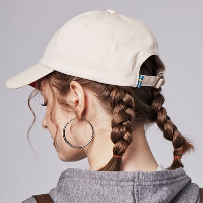 SCANDINAVIAN FOREST北歐小刺蝟水洗刺繡復古經典老帽-奶油白