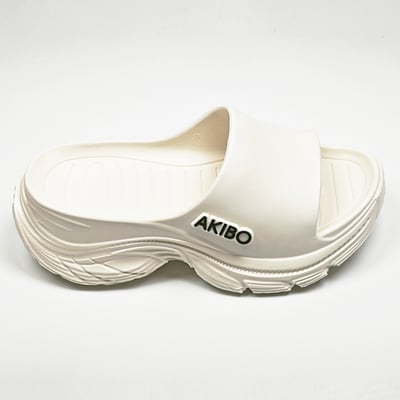 【買1送1】AKIBO韓系動感厚底涼鞋-牛奶白(女款、5公分厚底增高、輕量、防水) / 內附AKIBO品牌鞋扣1個。現在買再送鞋扣組(不挑款)16