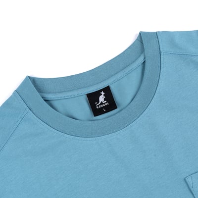 KANGOL中性微落肩口袋短T-藍3