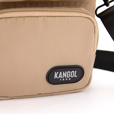 KANGOL袋鼠側背尼龍相機包-卡其(男女共款)11