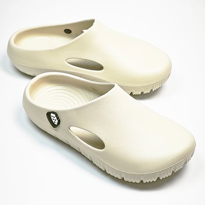 【買1送1】AKIBO巧巴達勃肯鞋-牛奶白(中性款、雲朵感、輕量、耐走、防水) / 內附AKIBO品牌鞋扣1個。現在買再送鞋扣組(不挑款)4