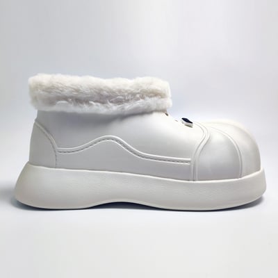 【買1送1】AKIBO毛毛洞洞短靴-牛奶白(女款、4公分厚底增高、雲朵感、輕量、保暖) / 內附AKIBO品牌鞋扣2個。現在買再送鞋扣組(不挑款)15