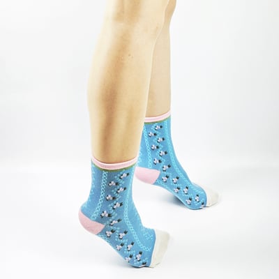 AKIBO韓系花漾中筒襪(三件組)-女款16