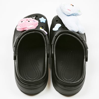 【買1送1】AKIBO餅乾洞洞鞋(二代)-經典黑(中性款、輕量、耐走、兩穿、防水) / 內附AKIBO品牌鞋扣1個。現在買再送鞋扣組(不挑款)3