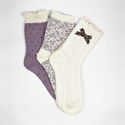 AKIBO森系碎花中筒襪(三件組)-女款1