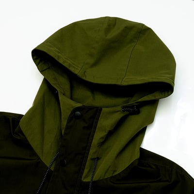 KANGOL袋鼠中性防潑水風衣外套-深綠(男女共款)7